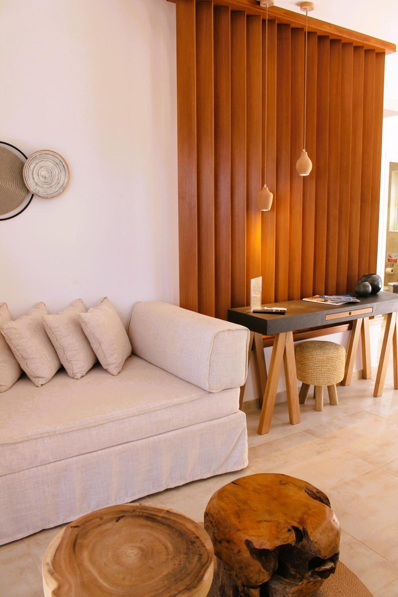 Akropolis Village Complex Of Luxury Kyra Panagia
